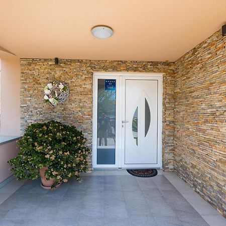 Villa Antonia Kornić Eksteriør billede